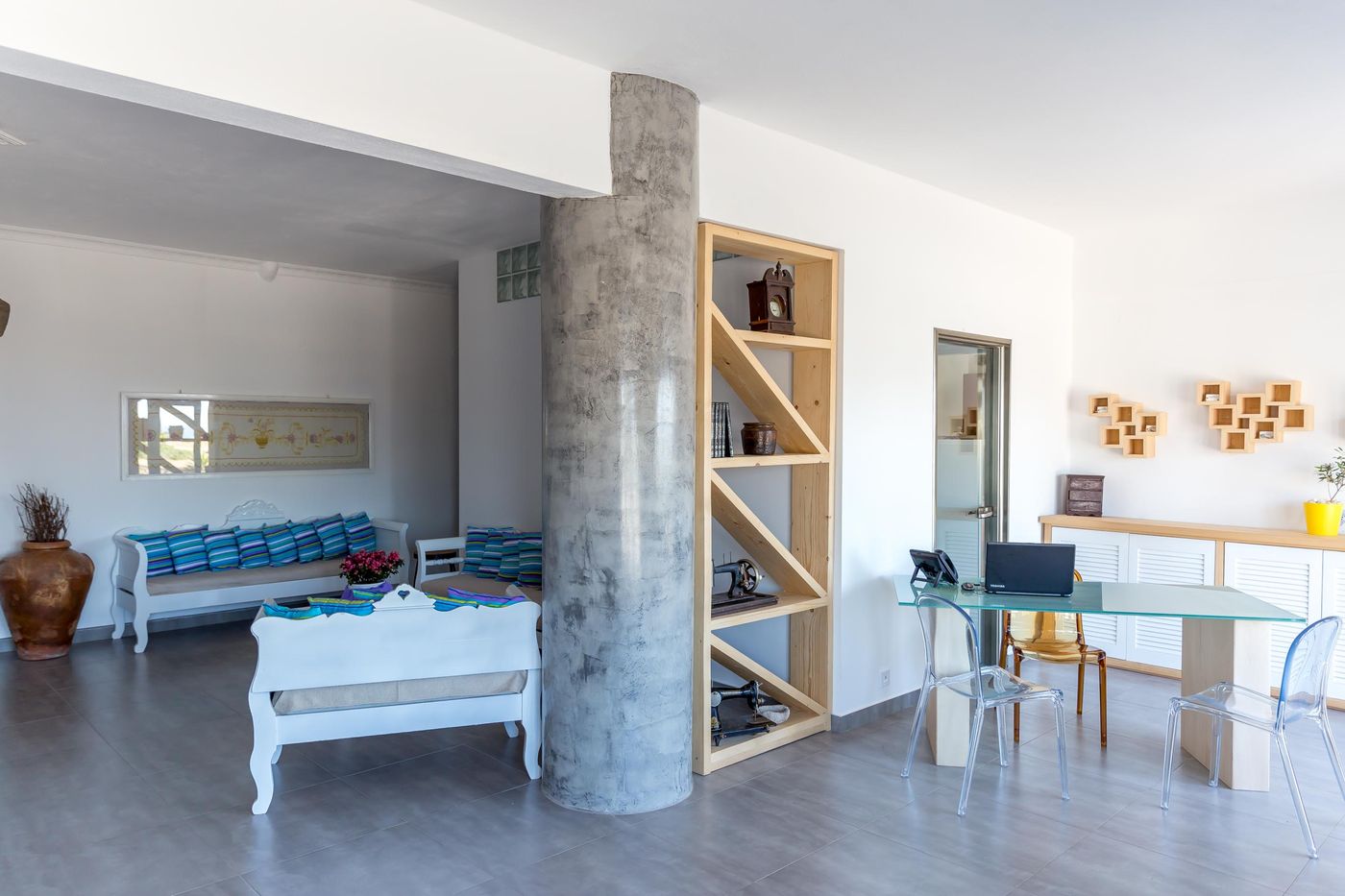 Caldera-Romantica-Lobby-24