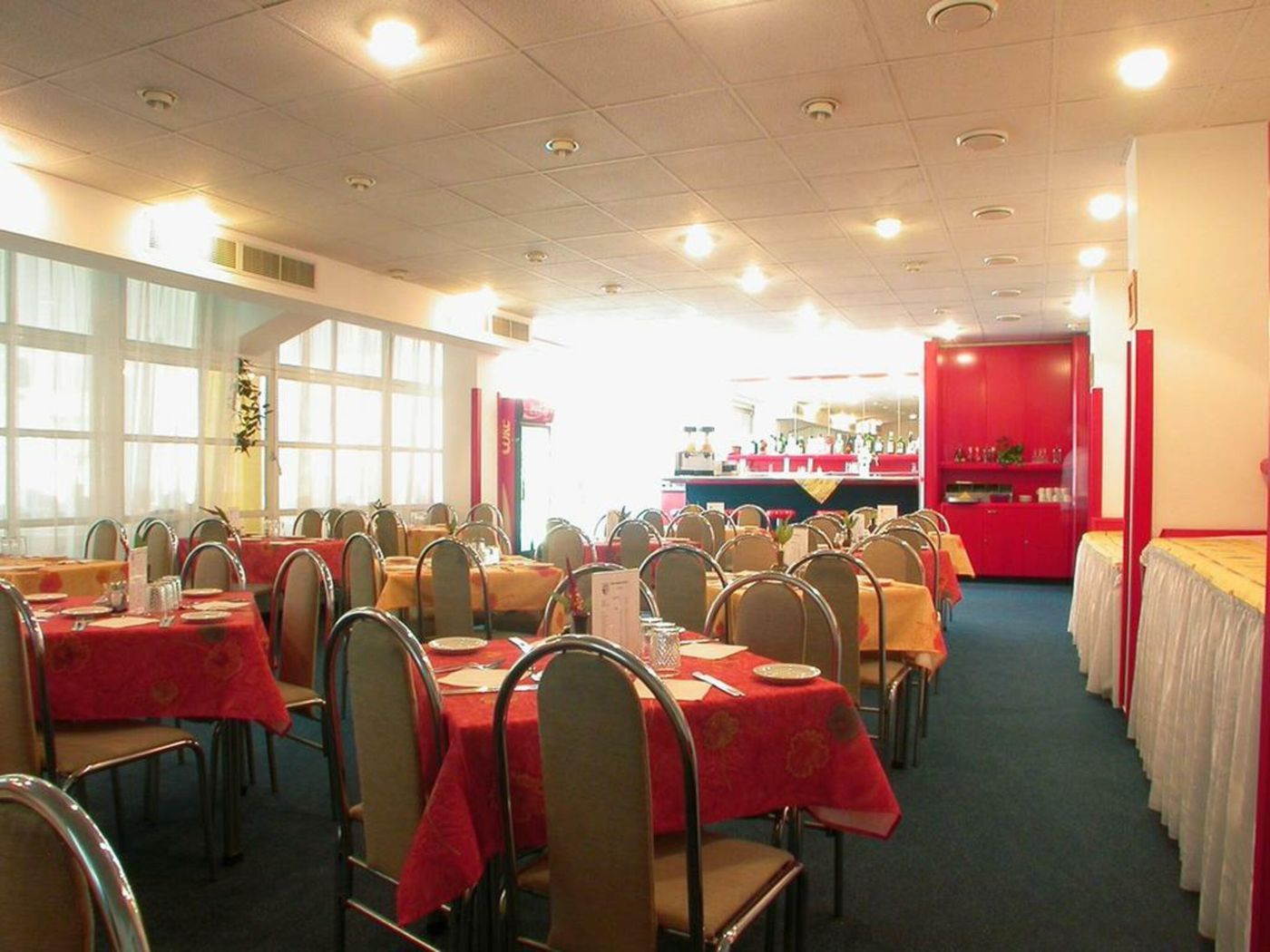 Slavia-Restaurant-7