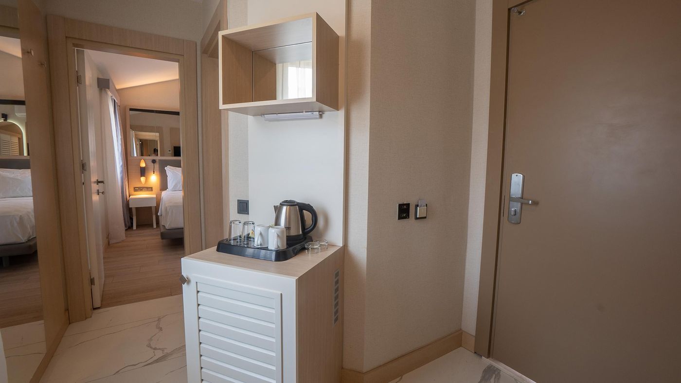 Long Beach Club Nature 17