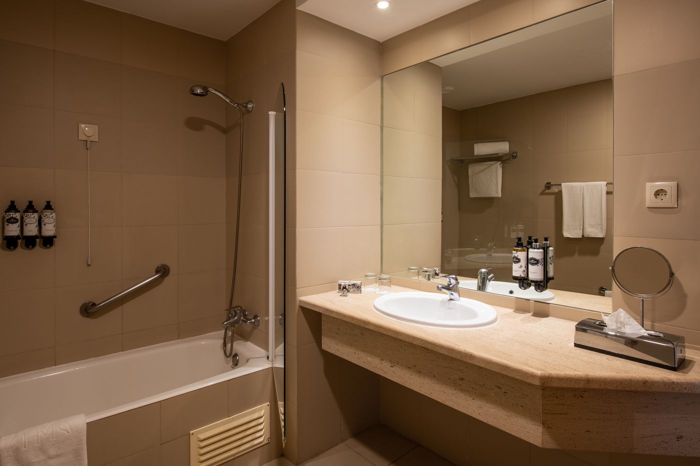 Hotel-Mundial-Room-44