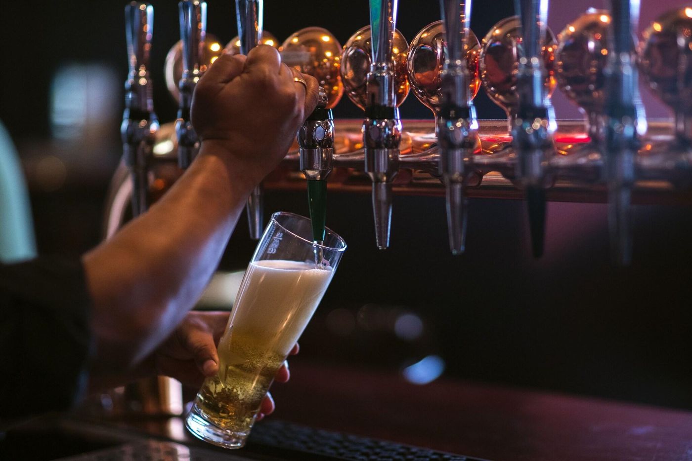 Jumeira-Rotana-Bar-62