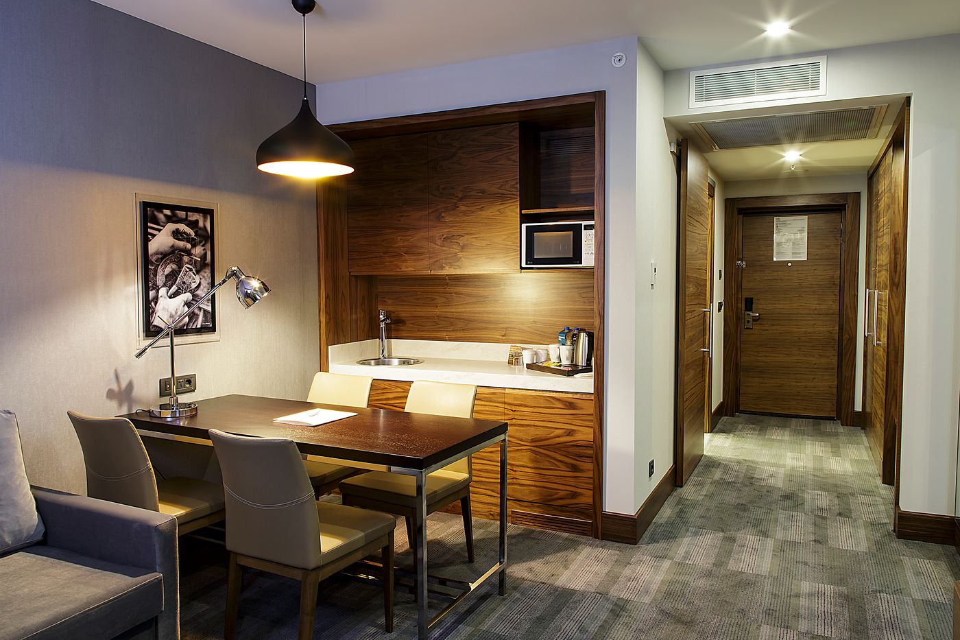 Bof-Hotels-Business-Room-4