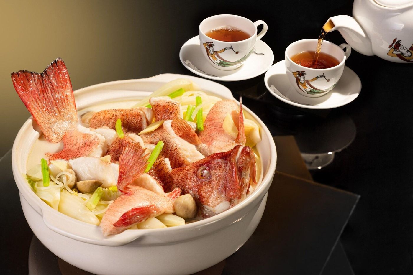 Renaissance-Hong-Kong-Harbour-View-Hotel-Restaurant-58