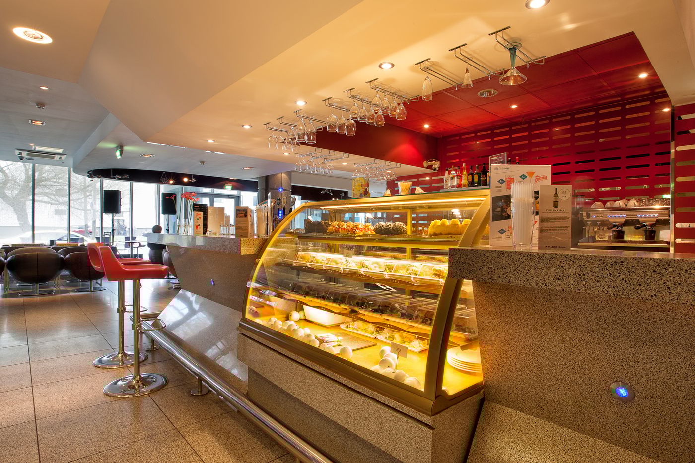 Tallink-Spa---Conference-Hotel-Bar-52