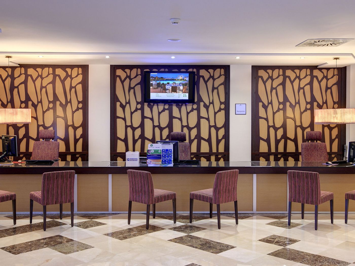 Hotel-Fuerte-Estepona--Lobby-41