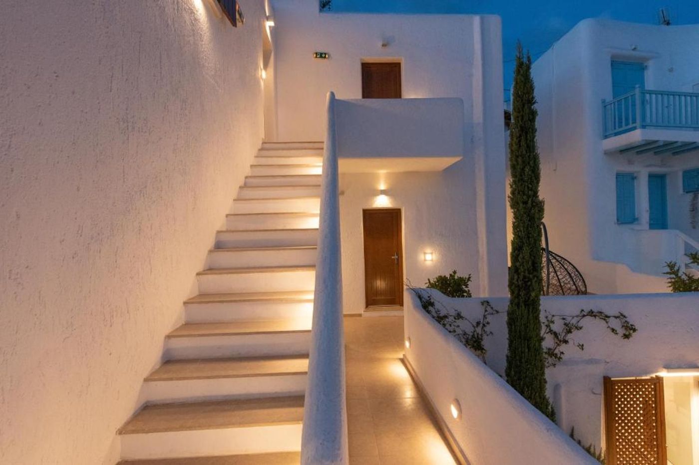 Edem-Garden-Residence-Lobby-4