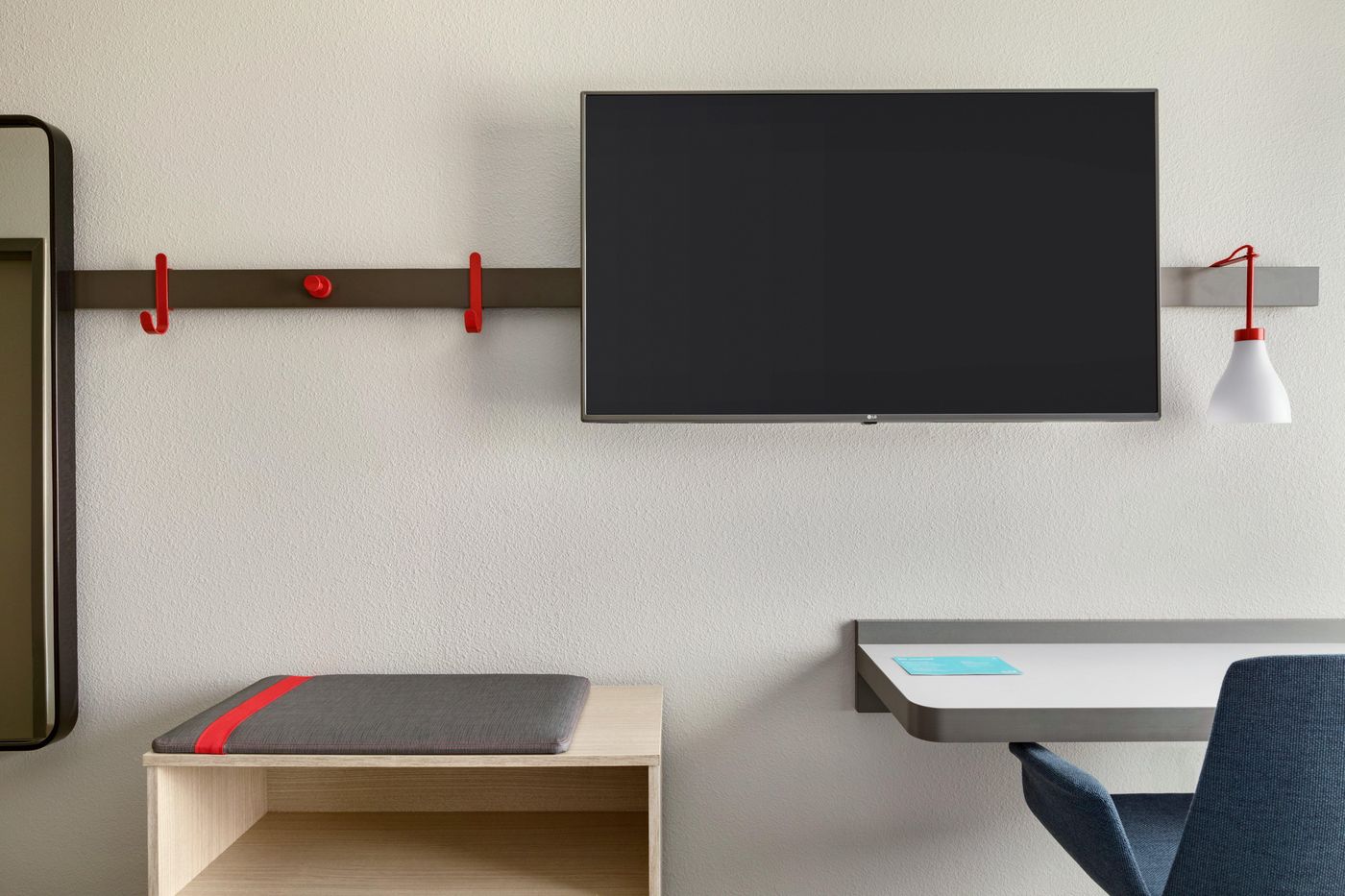 Avid-Hotels-Brooklyn-Dyker-Heights-Room-42