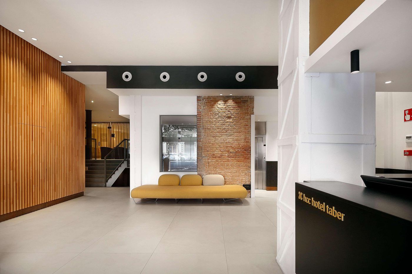 HCC Taber-Spain-Barcelona-Lobby-8