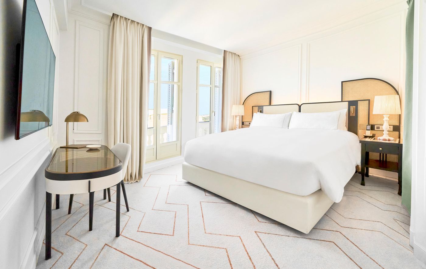 Regent-Carlton-Cannes-Room-26