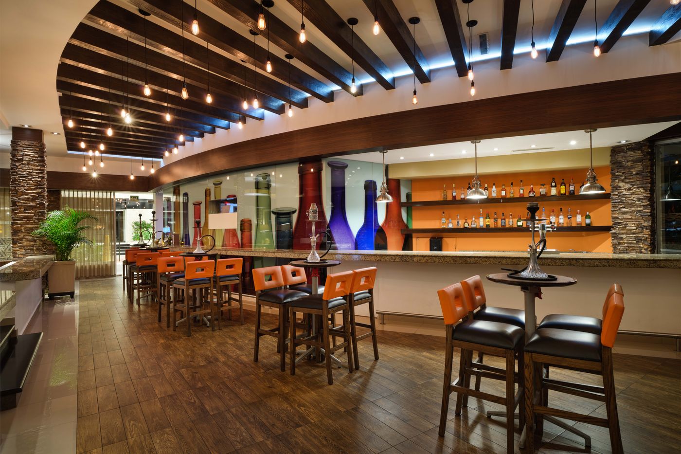 Wyndham-Grand-Cancun-All-Inclusive-Resort---Villas-Bar-49