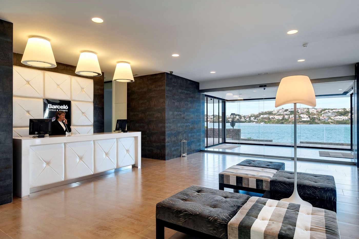 Barcel-----Hamilton-Menorca-Lobby-53