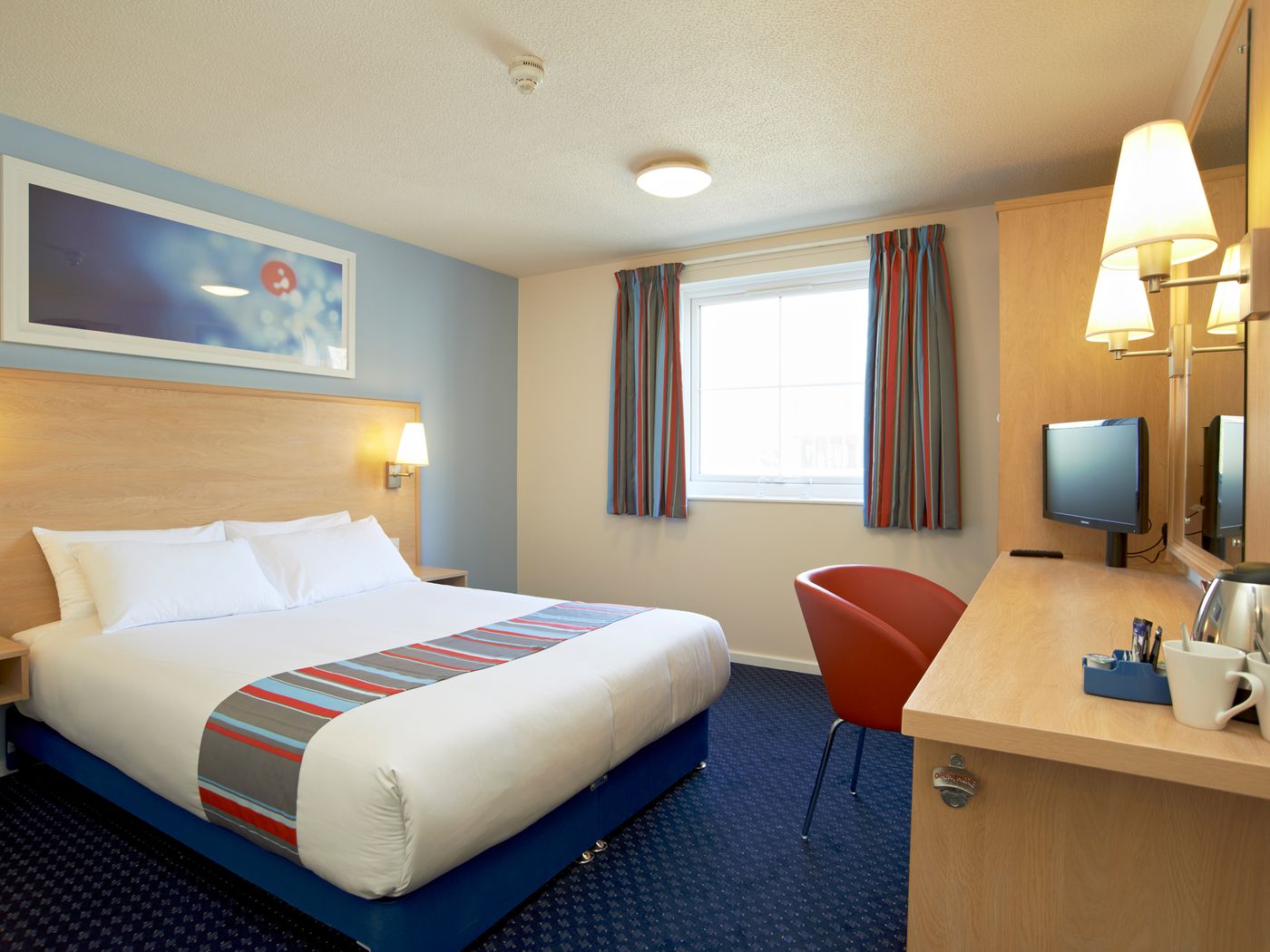 Travelodge Manchester Ancoats-United Kingdom-Manchester Lancs-Room-7