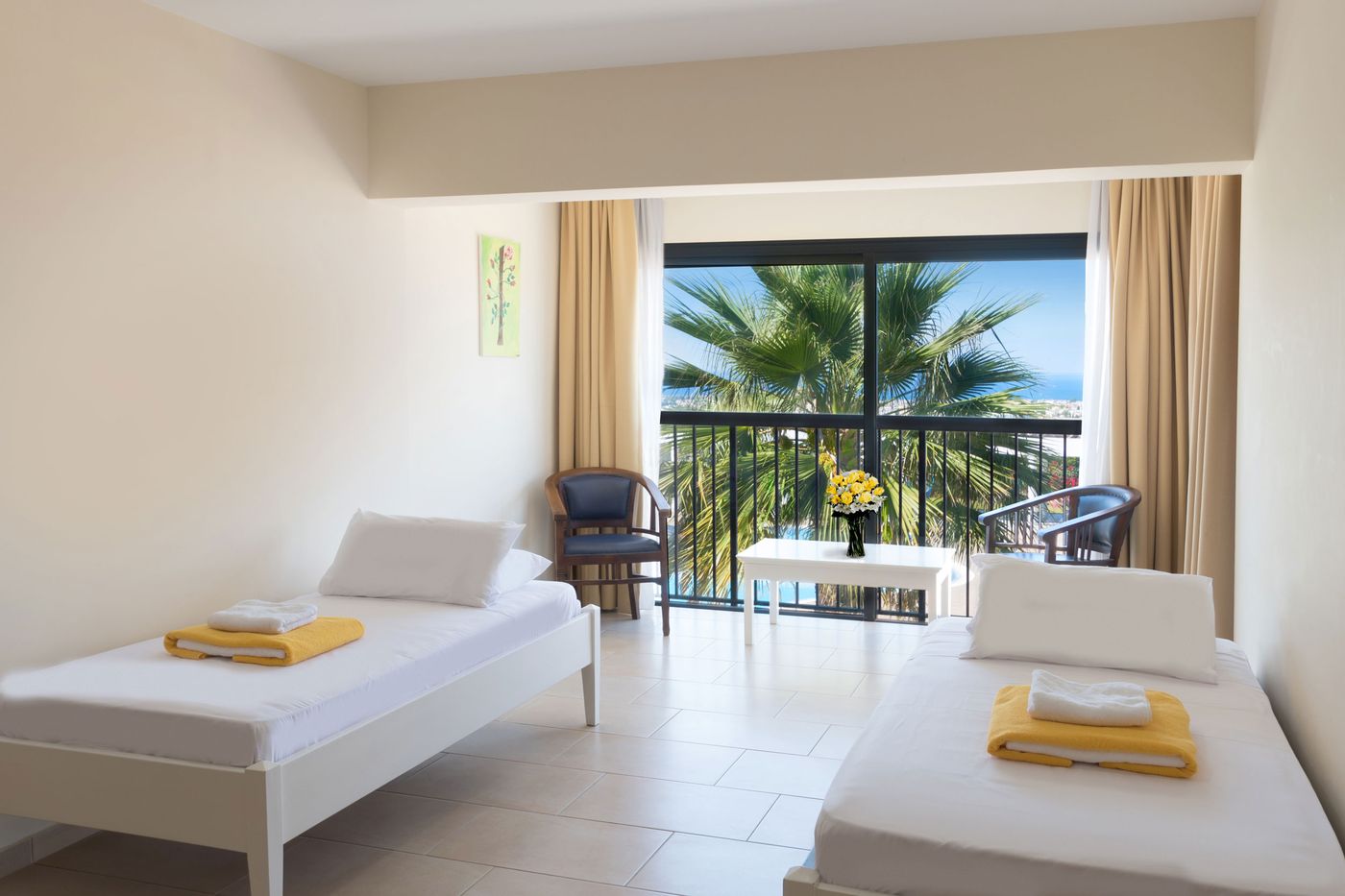 Royal-Blue-Hotel---Spa-Paphos-Room-17