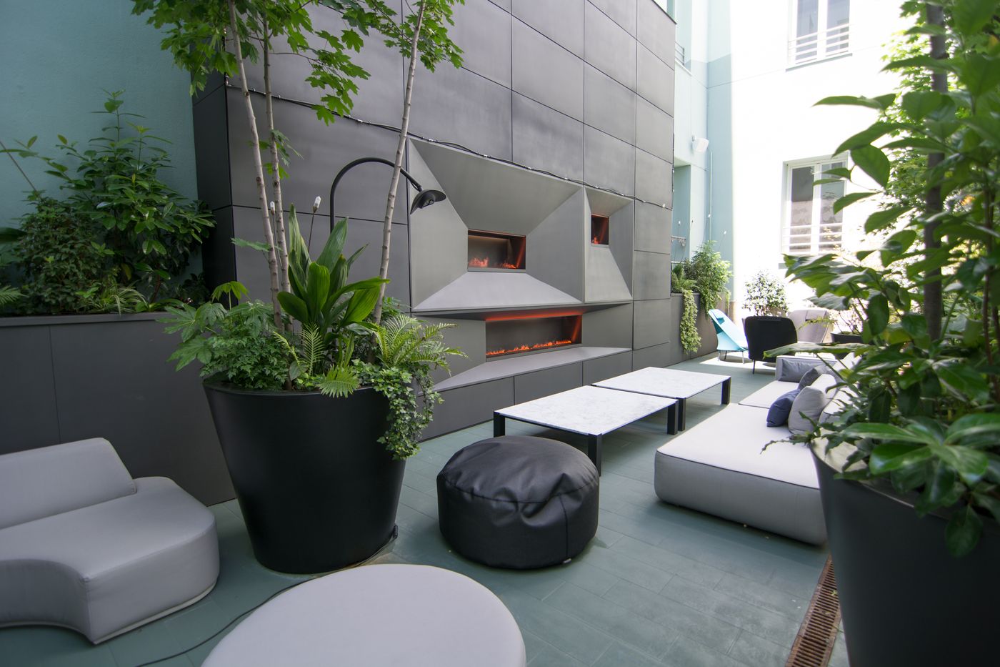 Petit-Palace-Santa-Barbara-Terrace-49