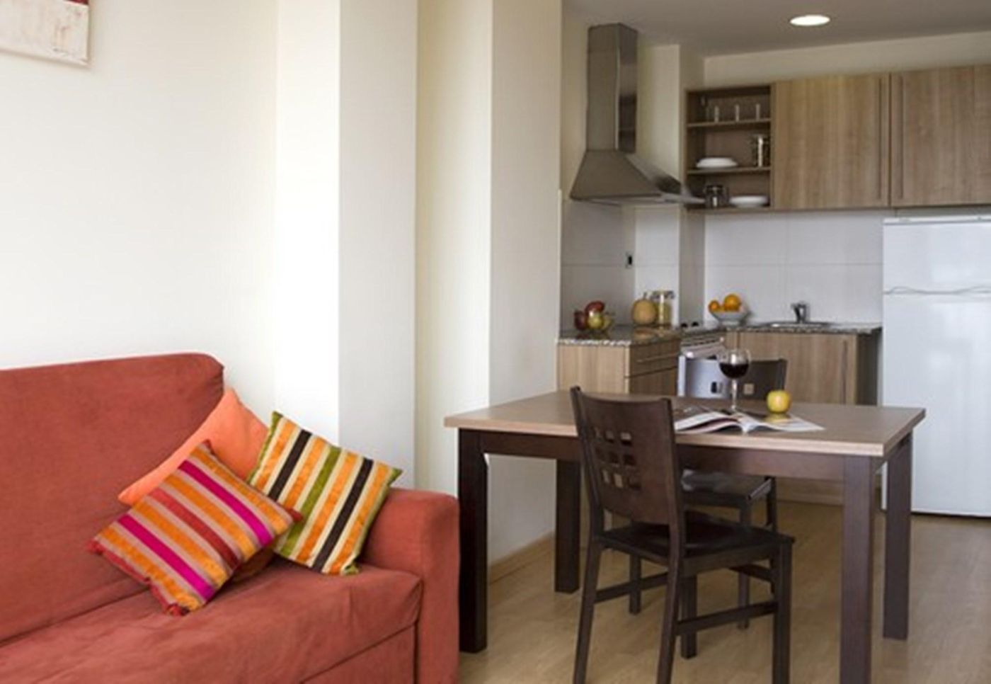 SG-Costa-barcelona-Room-5