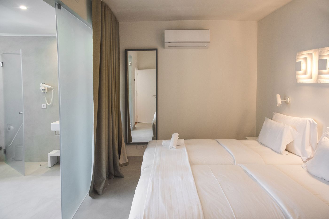 Costa-d-Oiro-Ambiance-Village-Room-30