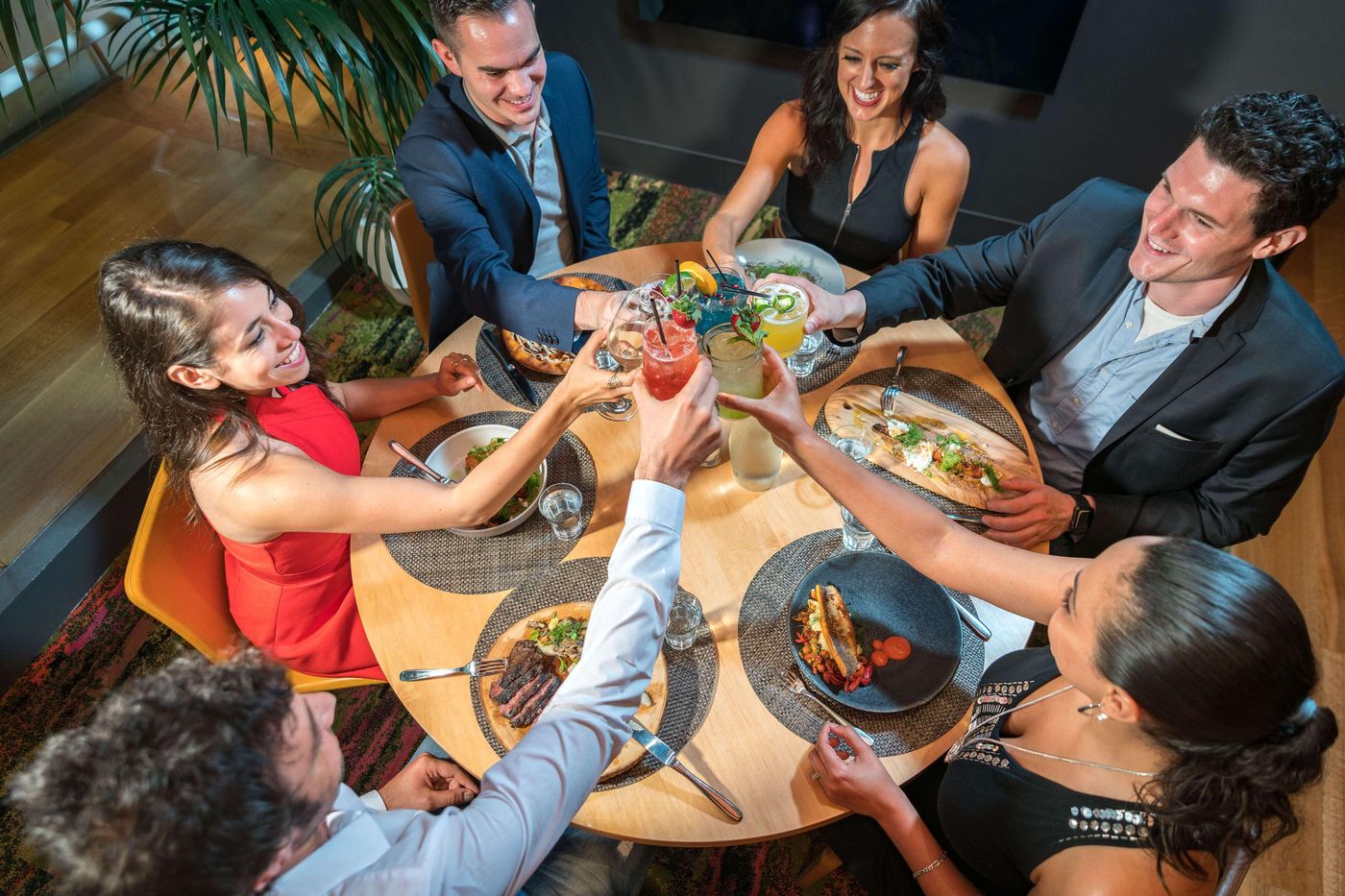 Yotel-New-York-Times-Square-Restaurant-13