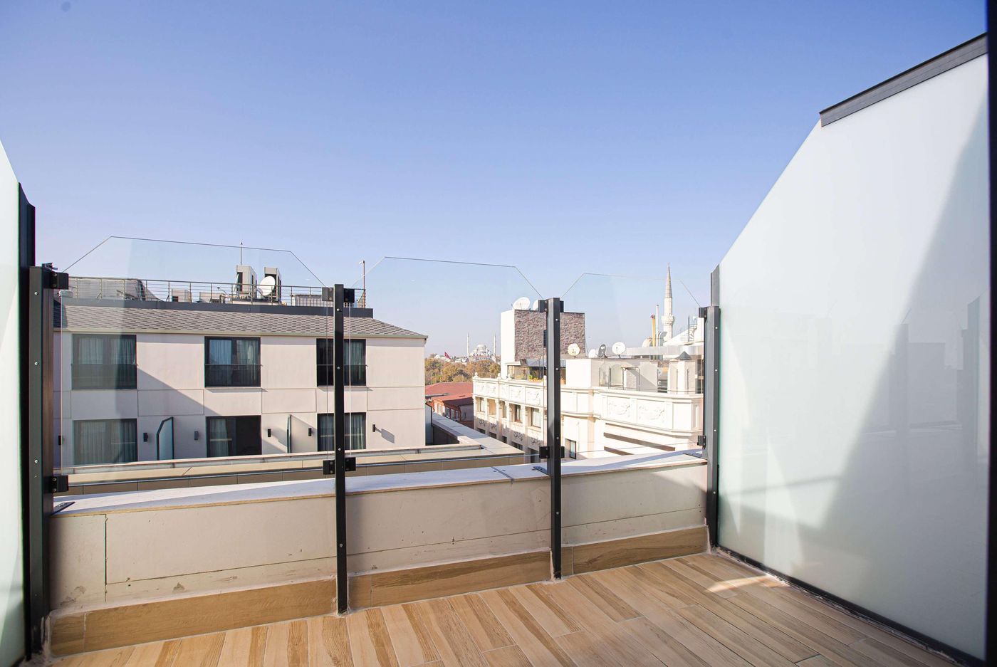 Ramada-Plaza-By-Wyndham-Istanbul-Sultanahmet-Room-86