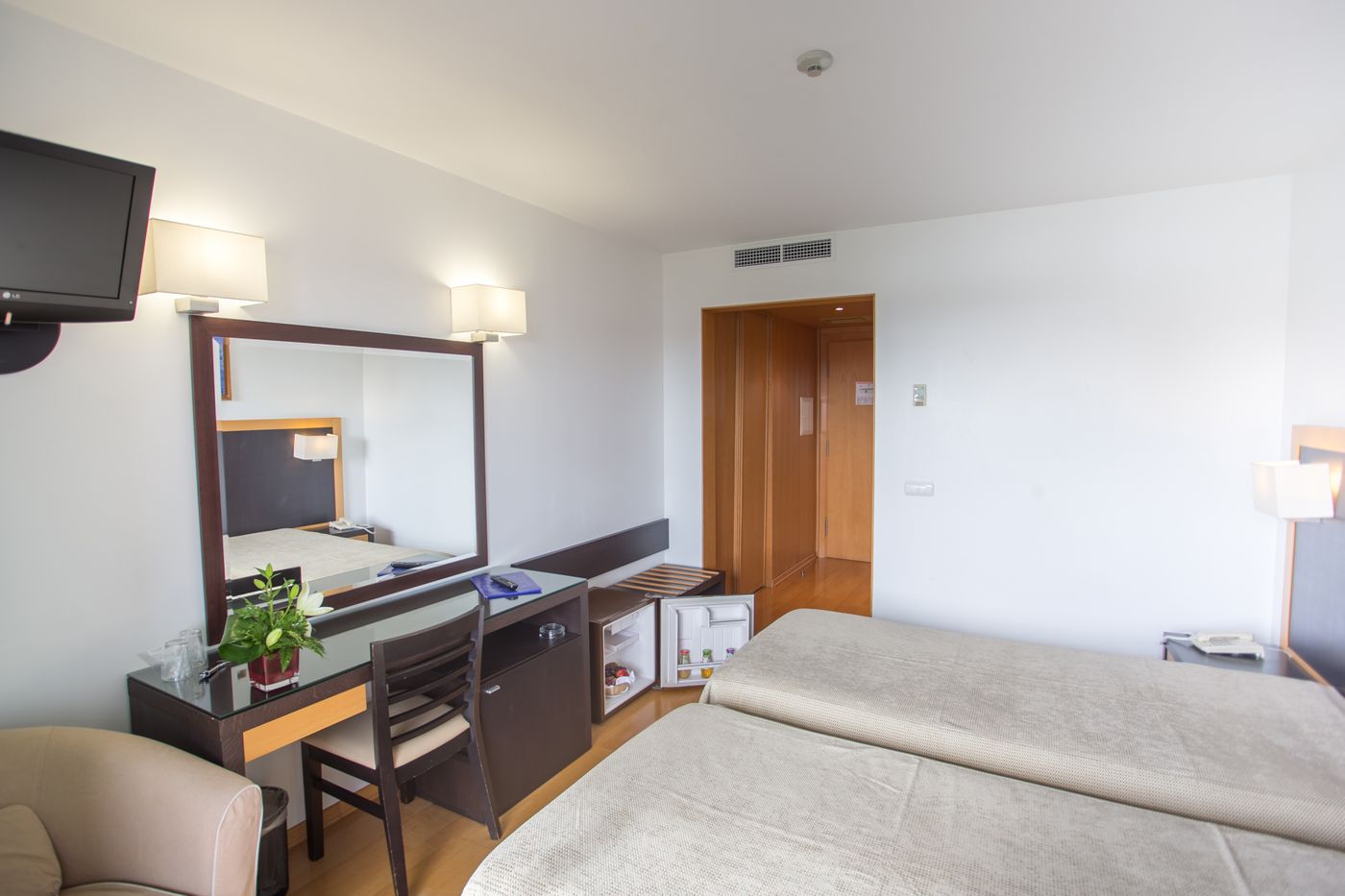 Aparthotel-Antillia-Room-15