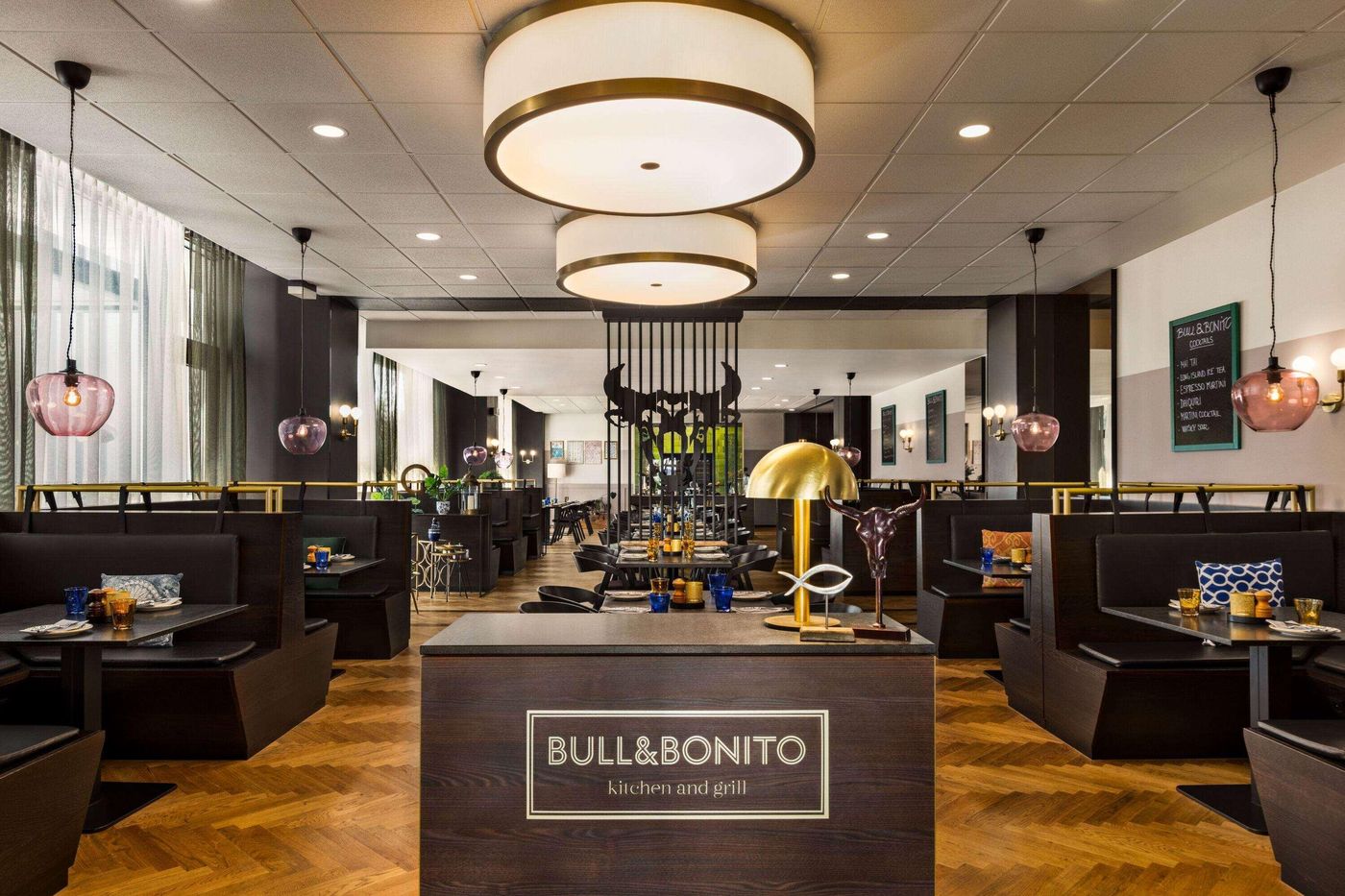 Vienna-House-by-Wyndham-Diplomat-Prague-Restaurant-19