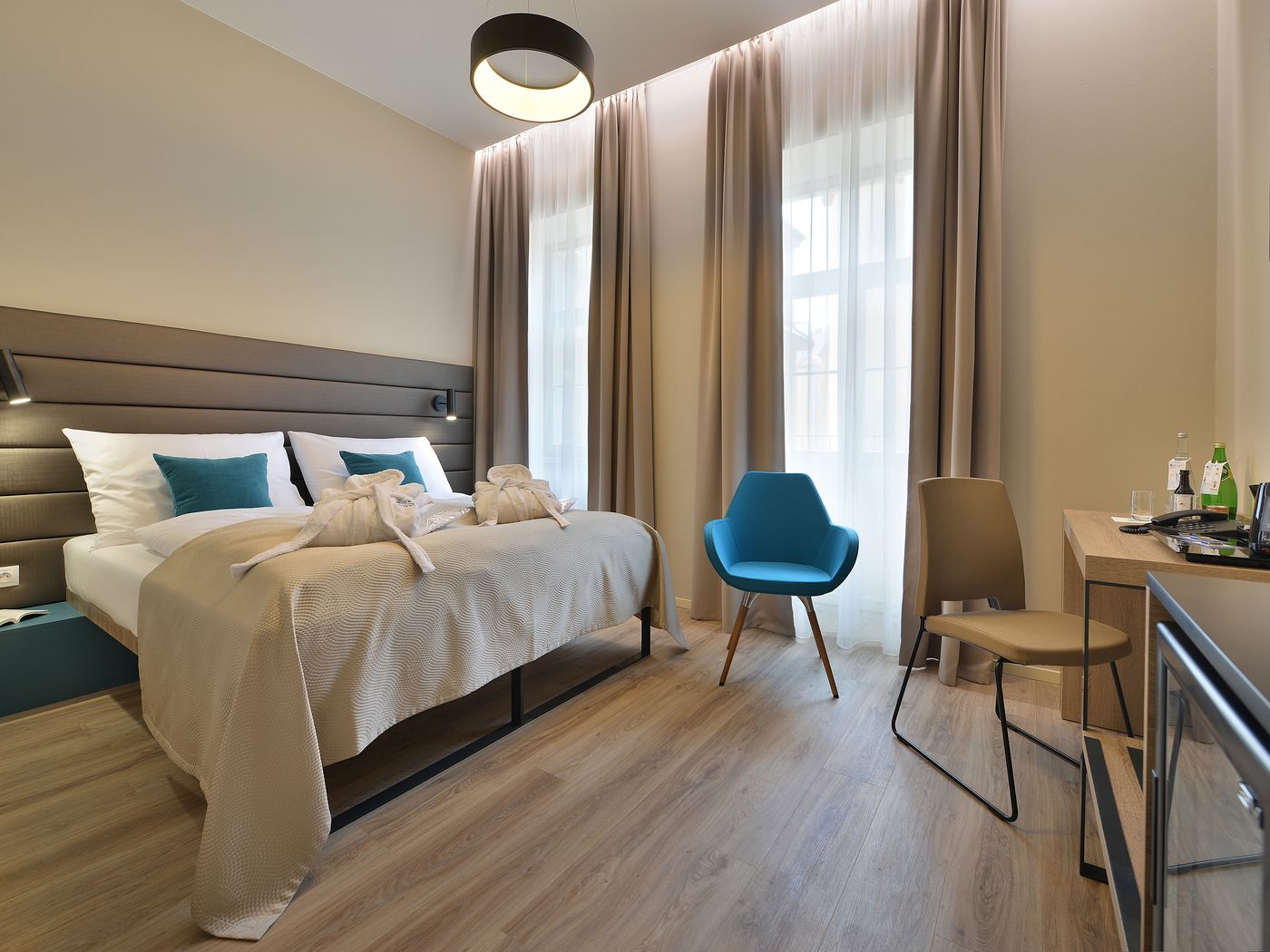 EA-Hotel-New-Town-Room-10