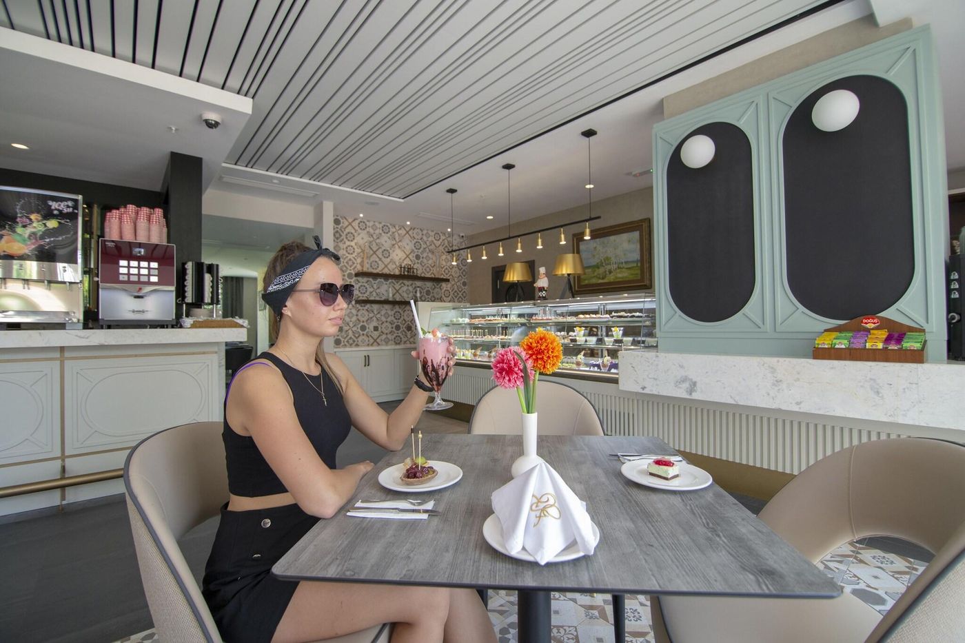 Fame-Residence-Goynuk-Bar-46