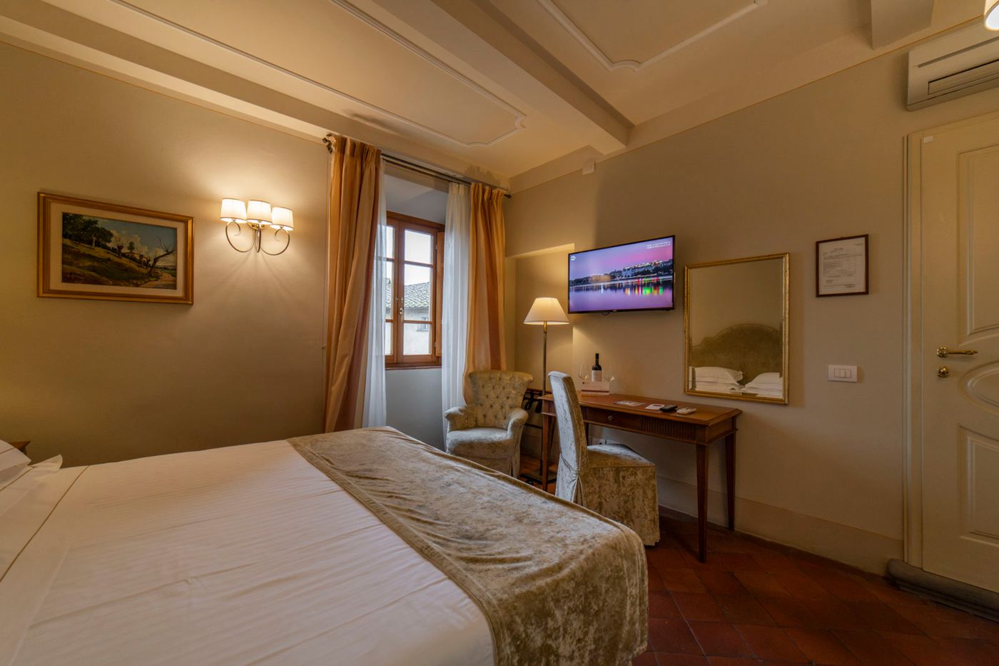 Palazzo-San-Niccolo-Room-17