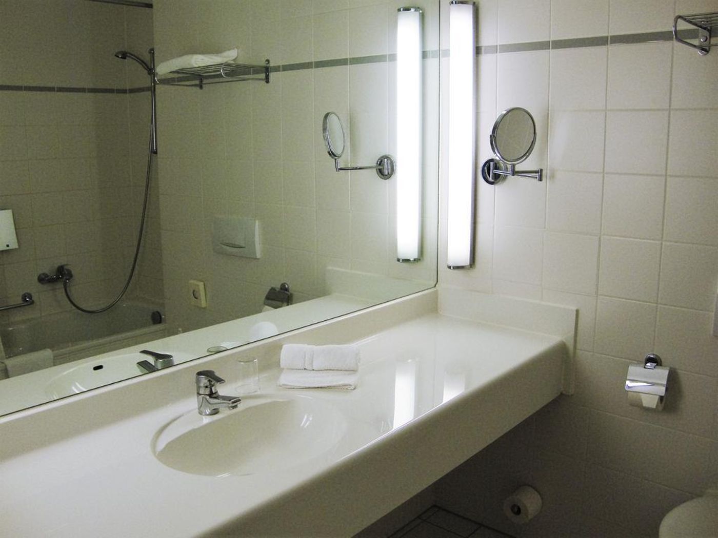 Plaza Hotel Hana - Germany - HANAU - General view - 0