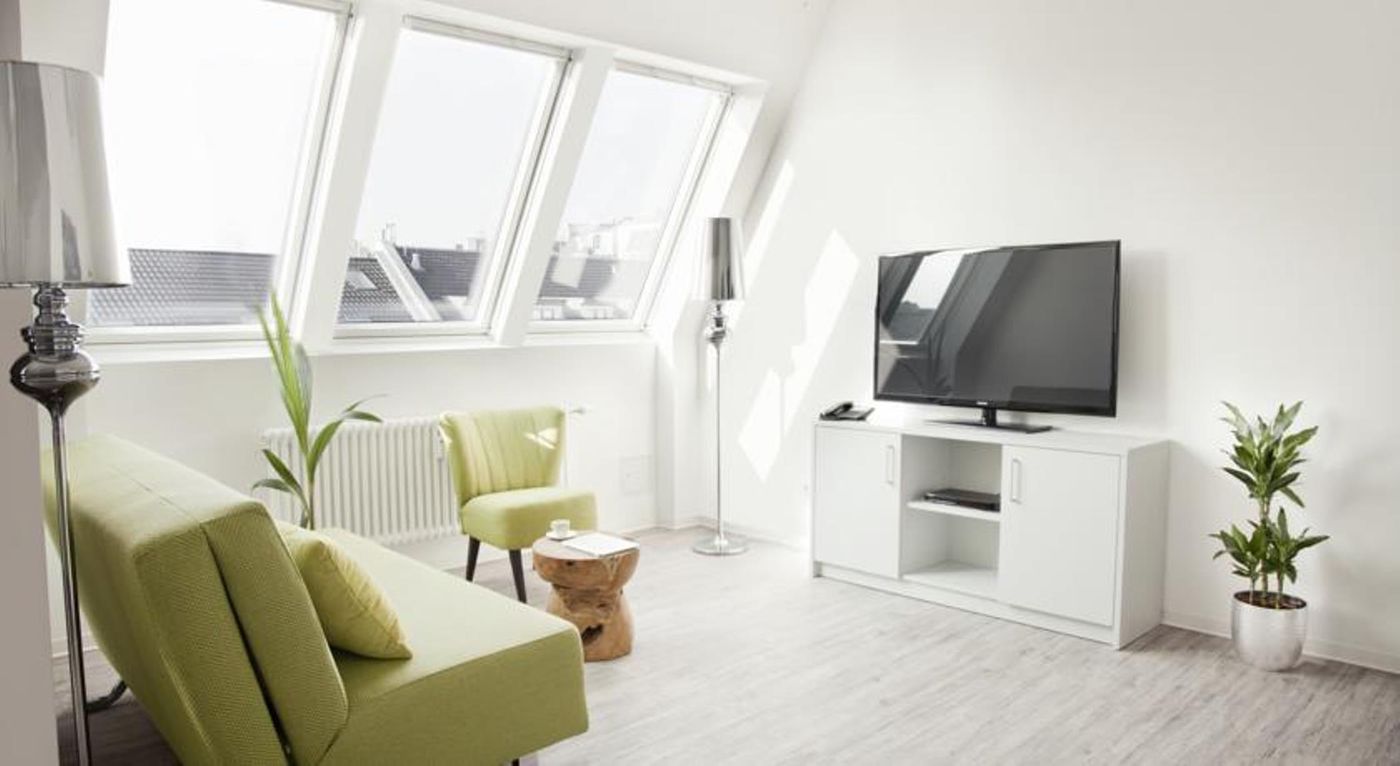 Apartments-Rosenthal-Residence-Room-34