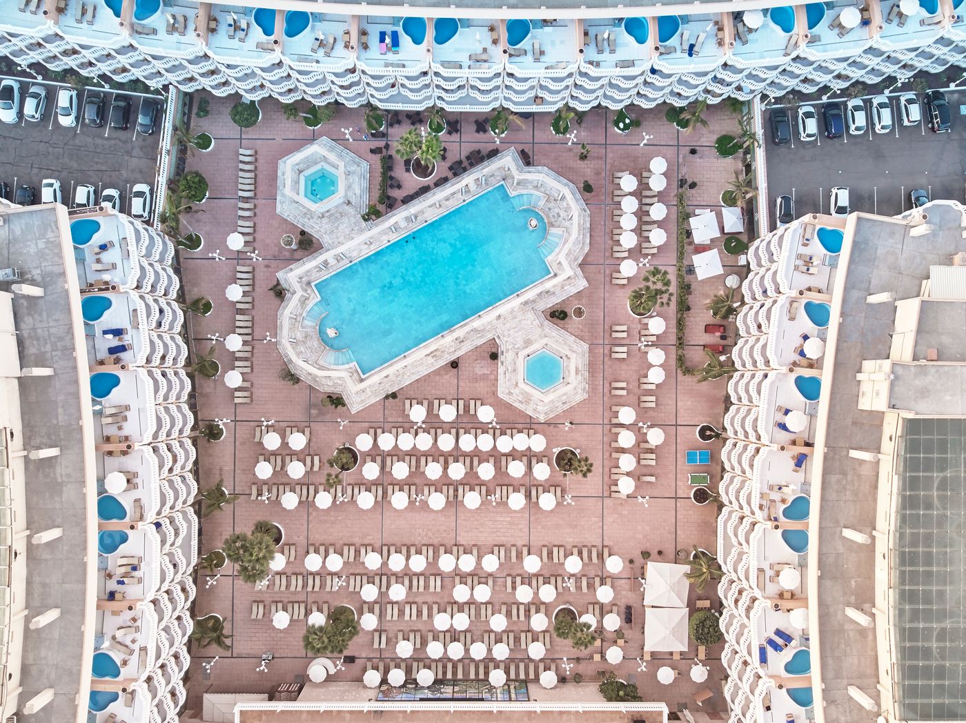 Cleopatra-Palace-Hotel-Pool-10