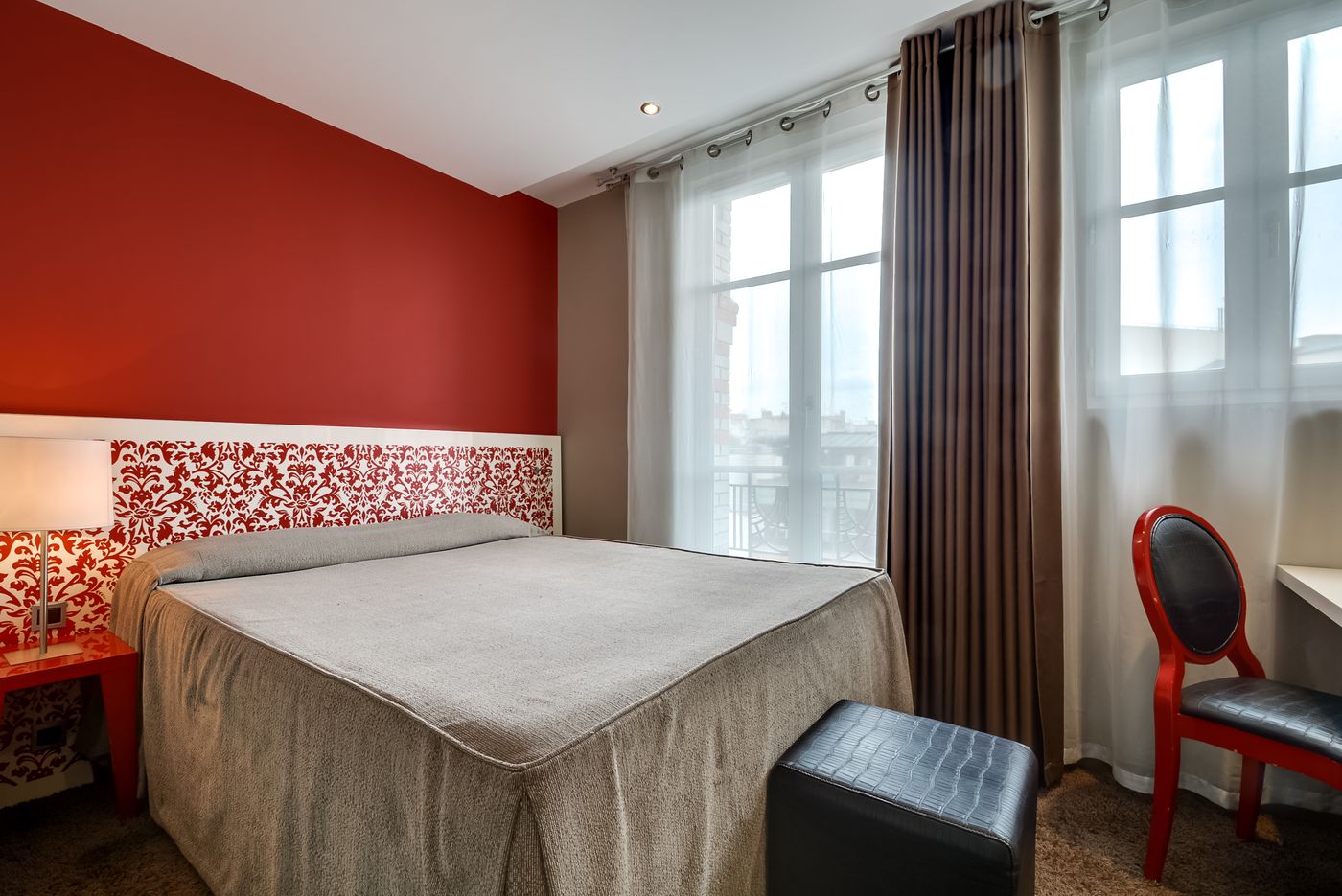 Pavillon-Nation-Room-8