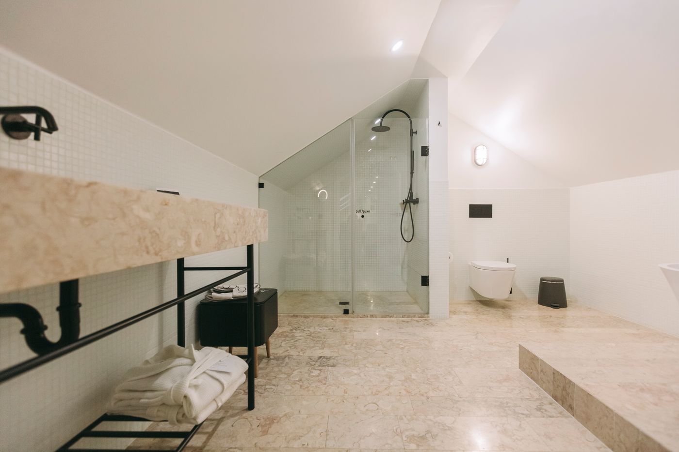 1908-Lisboa-Hotel-Room-58