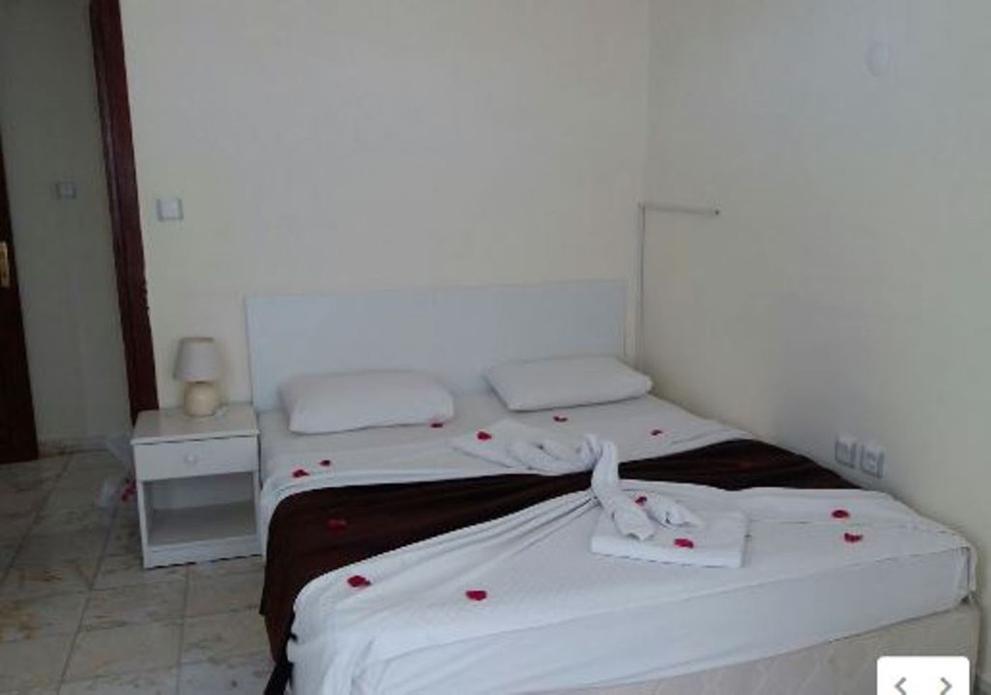 Side-Papaya-Apart-Hotel-Room-37