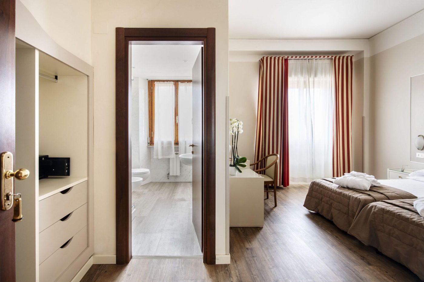 Hotel-Ariston---Spa-Room-15