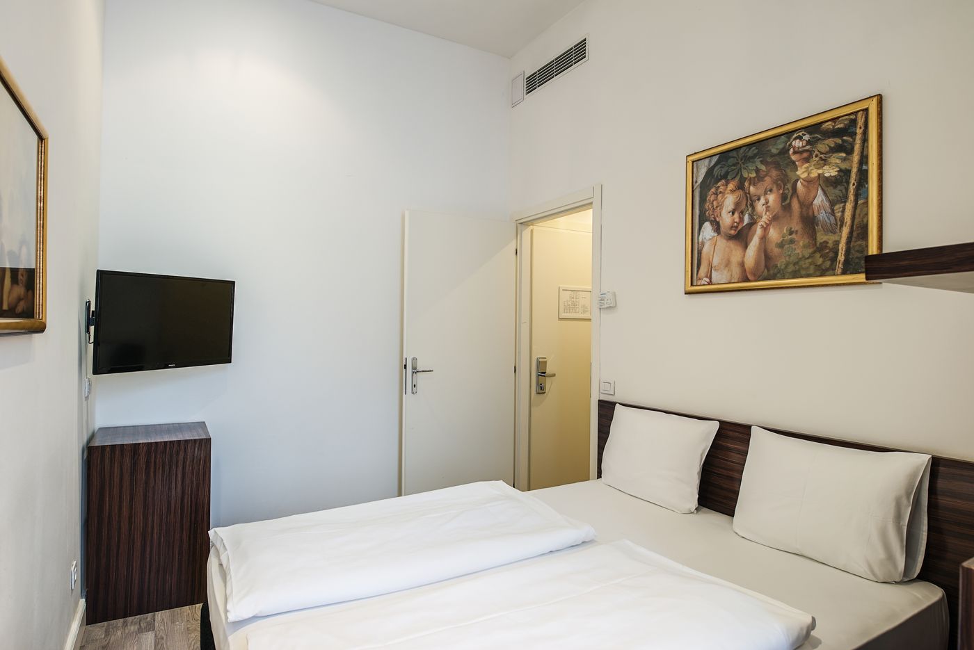 Assenzio-Prague-Room-22