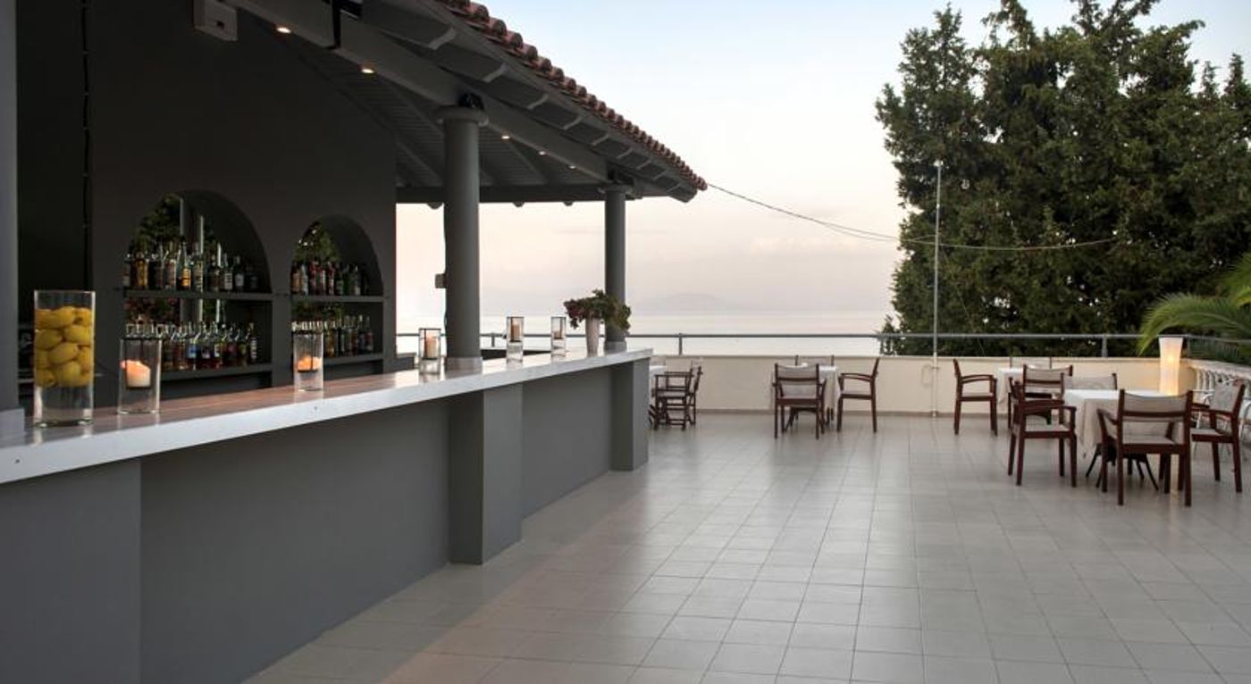 Corfu-Village-Bar-15