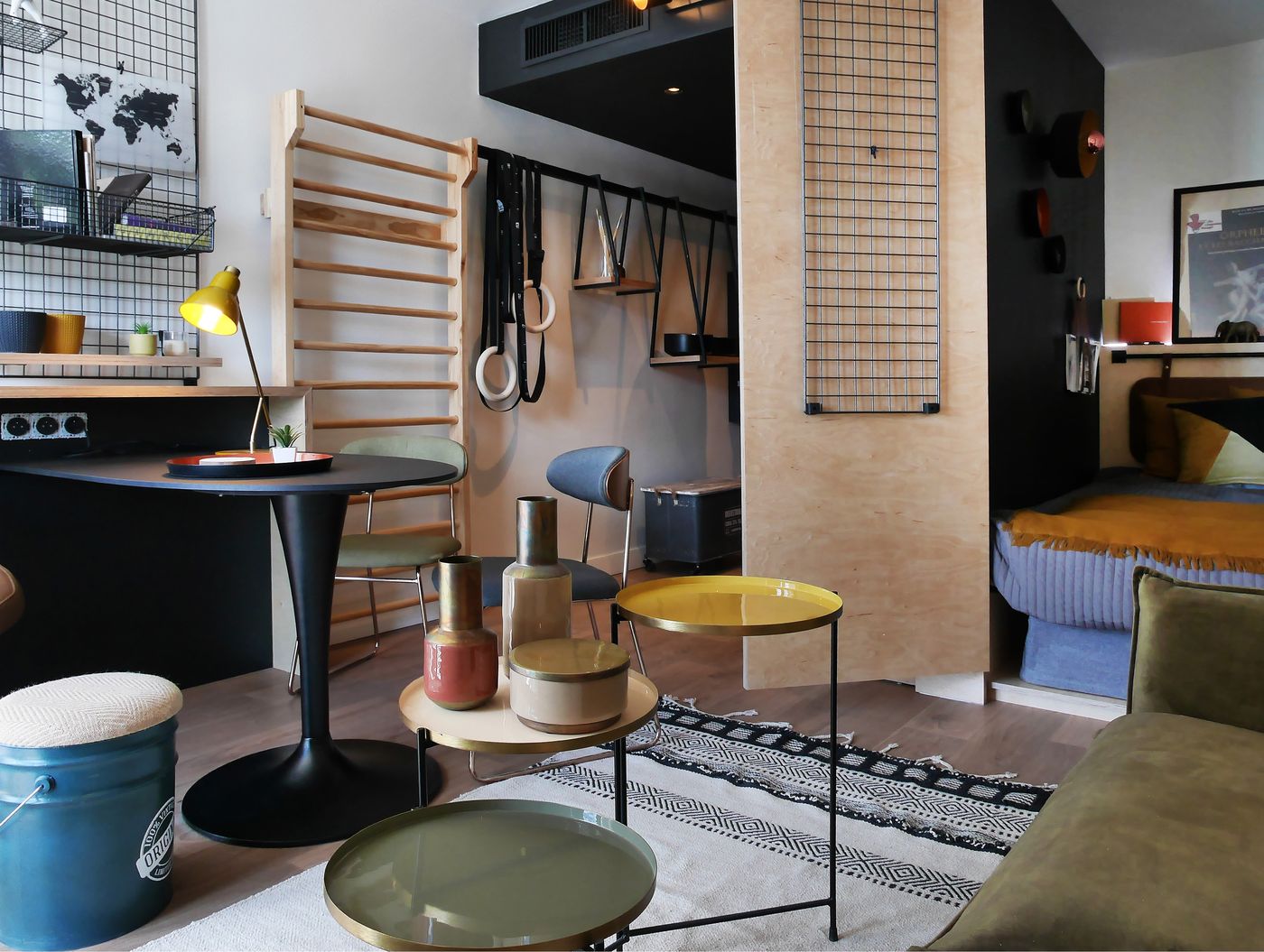 Cowool Avignon-France-Avignon-Lobby-4