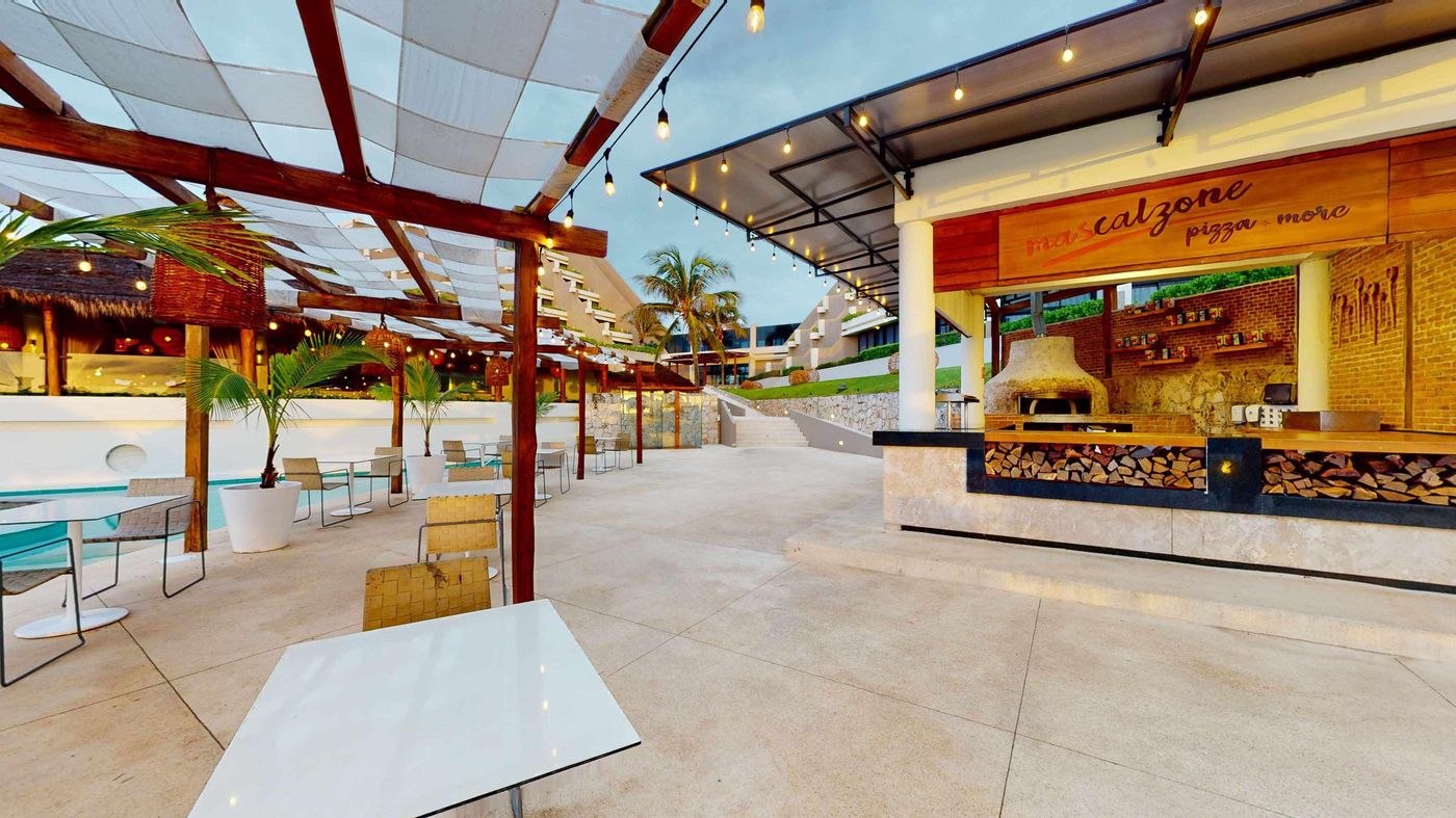 Paradisus-Cancun-All-Inclusive-Resort-Restaurant-19