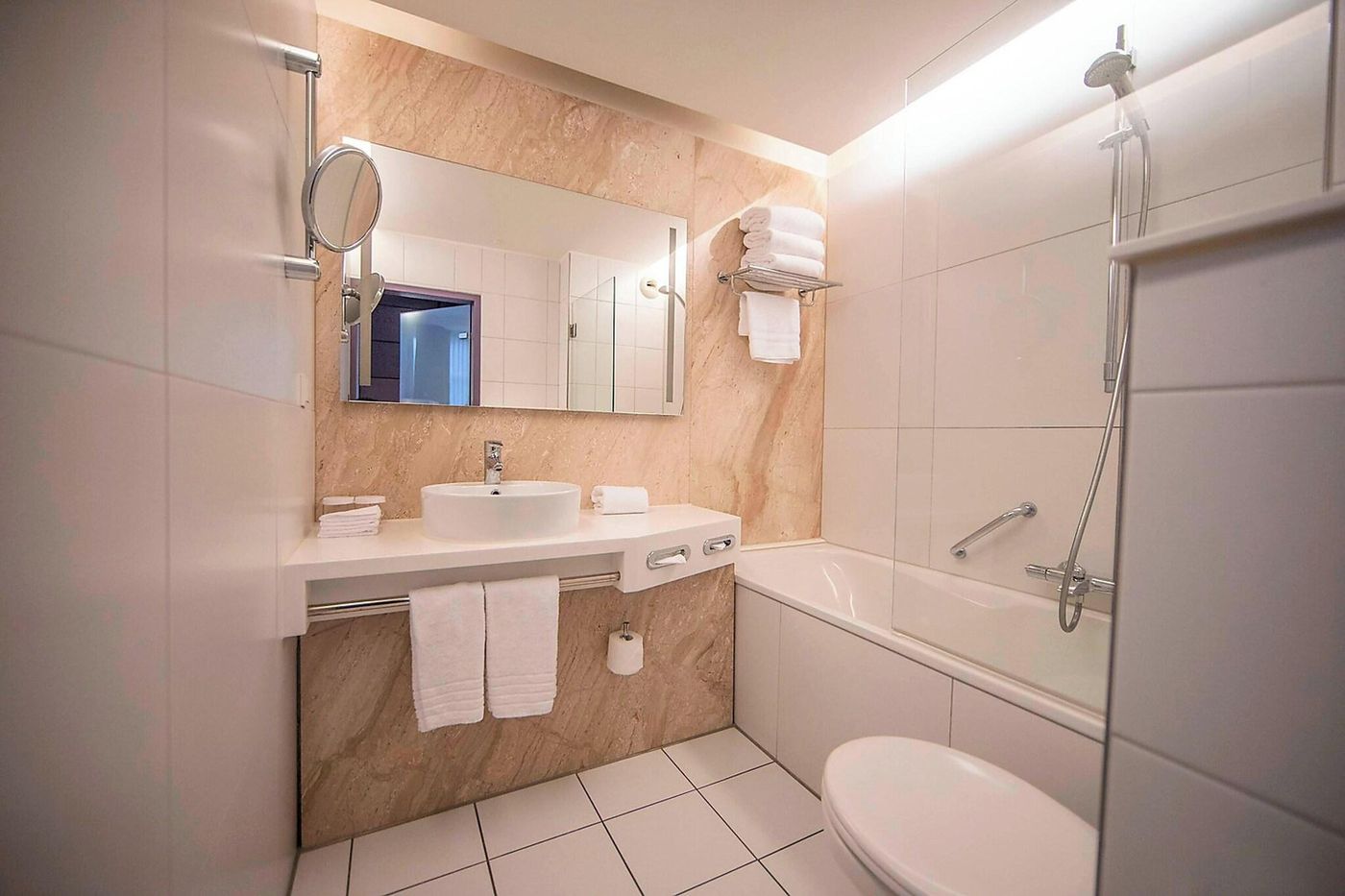 Apollo-Hotel-Amsterdam--a-Tribute-Portfolio-Hotel-Room-38