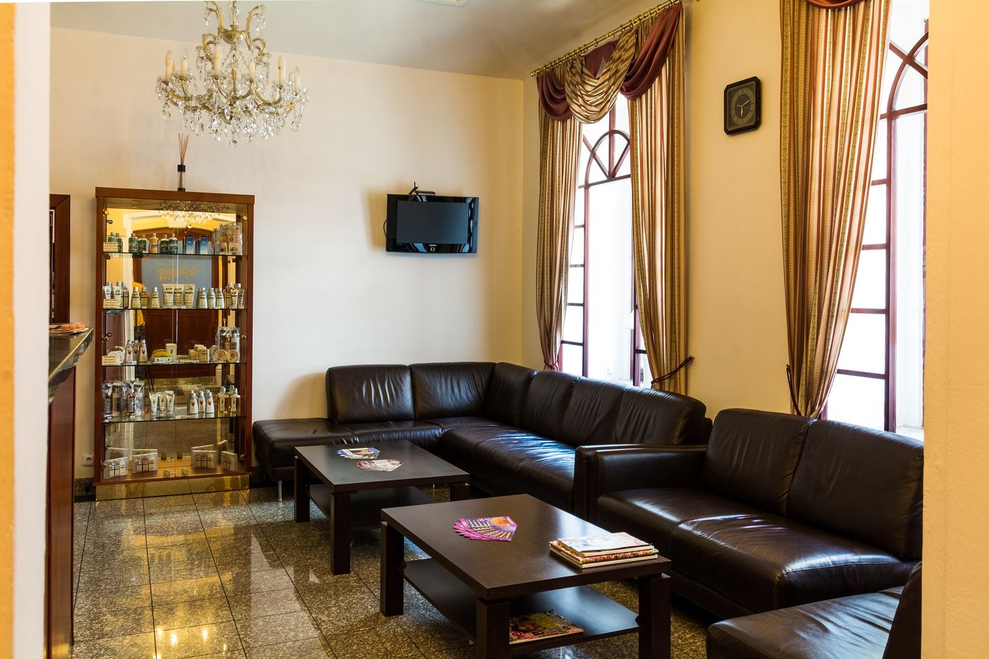 Hotel-Libero-Lobby-3