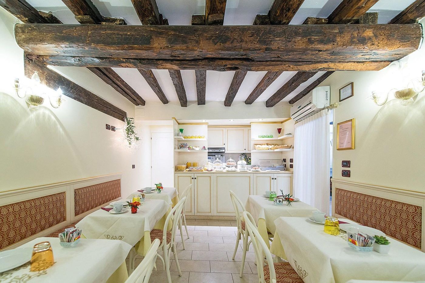 Ca-Zose-Restaurant-2