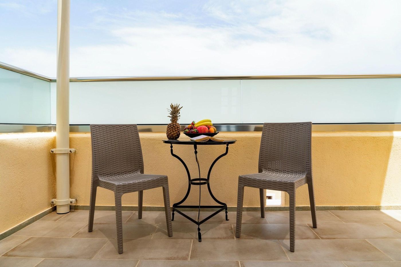 Smaragdi-Apts-Terrace-21