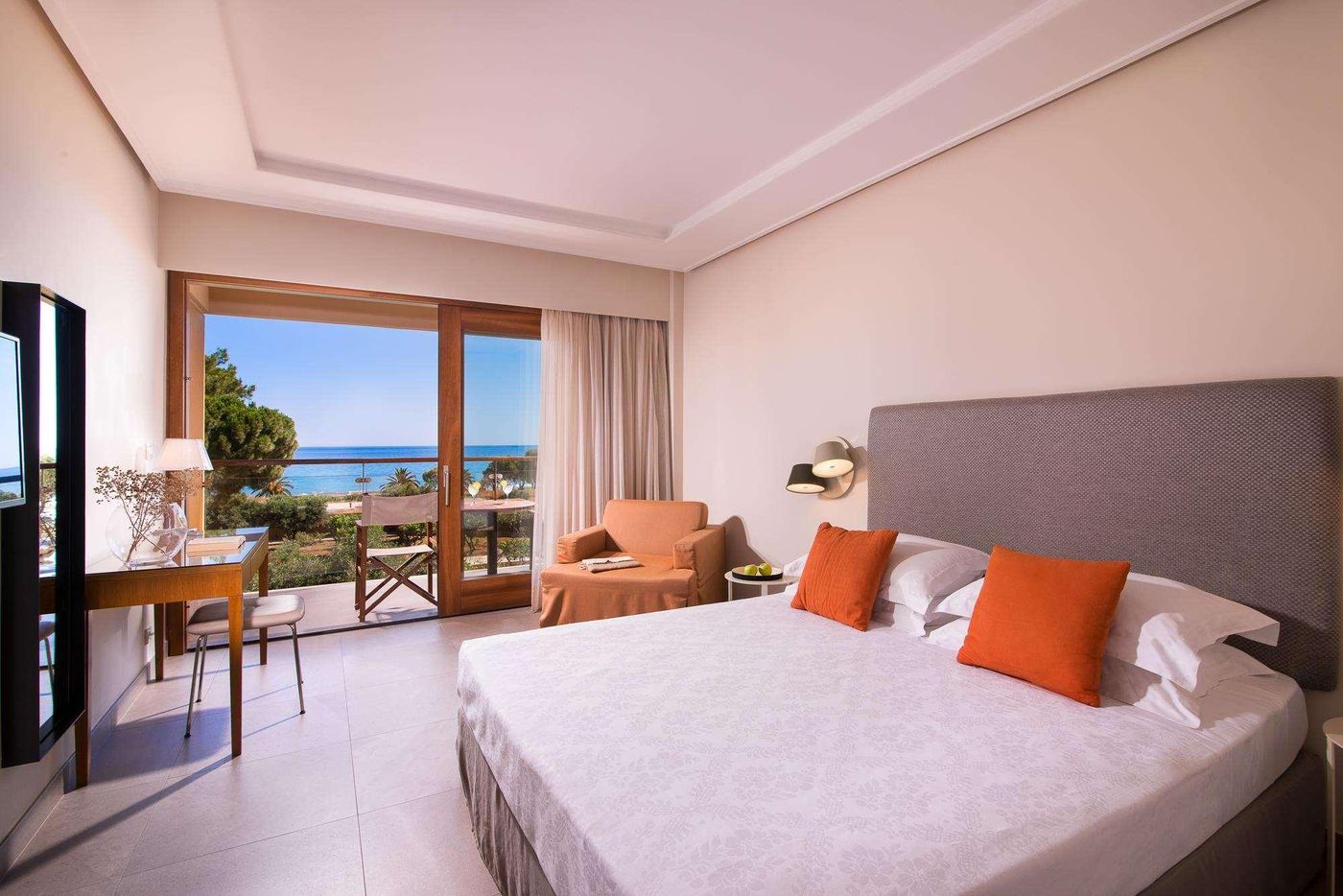 Kernos-Beach-Room-22