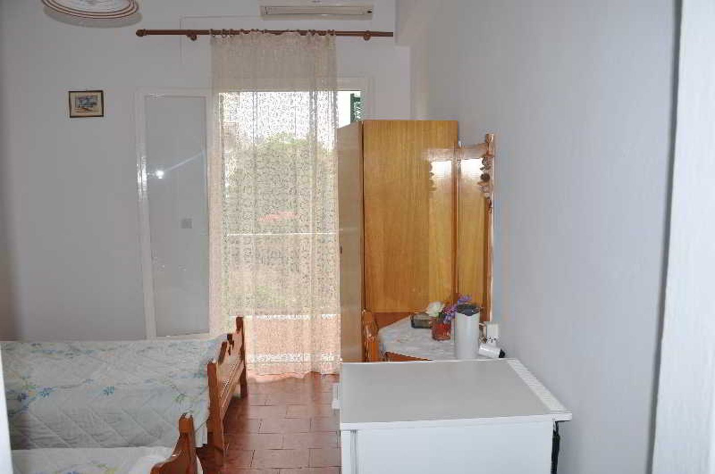 Barbayiannis-Studios-Room-20