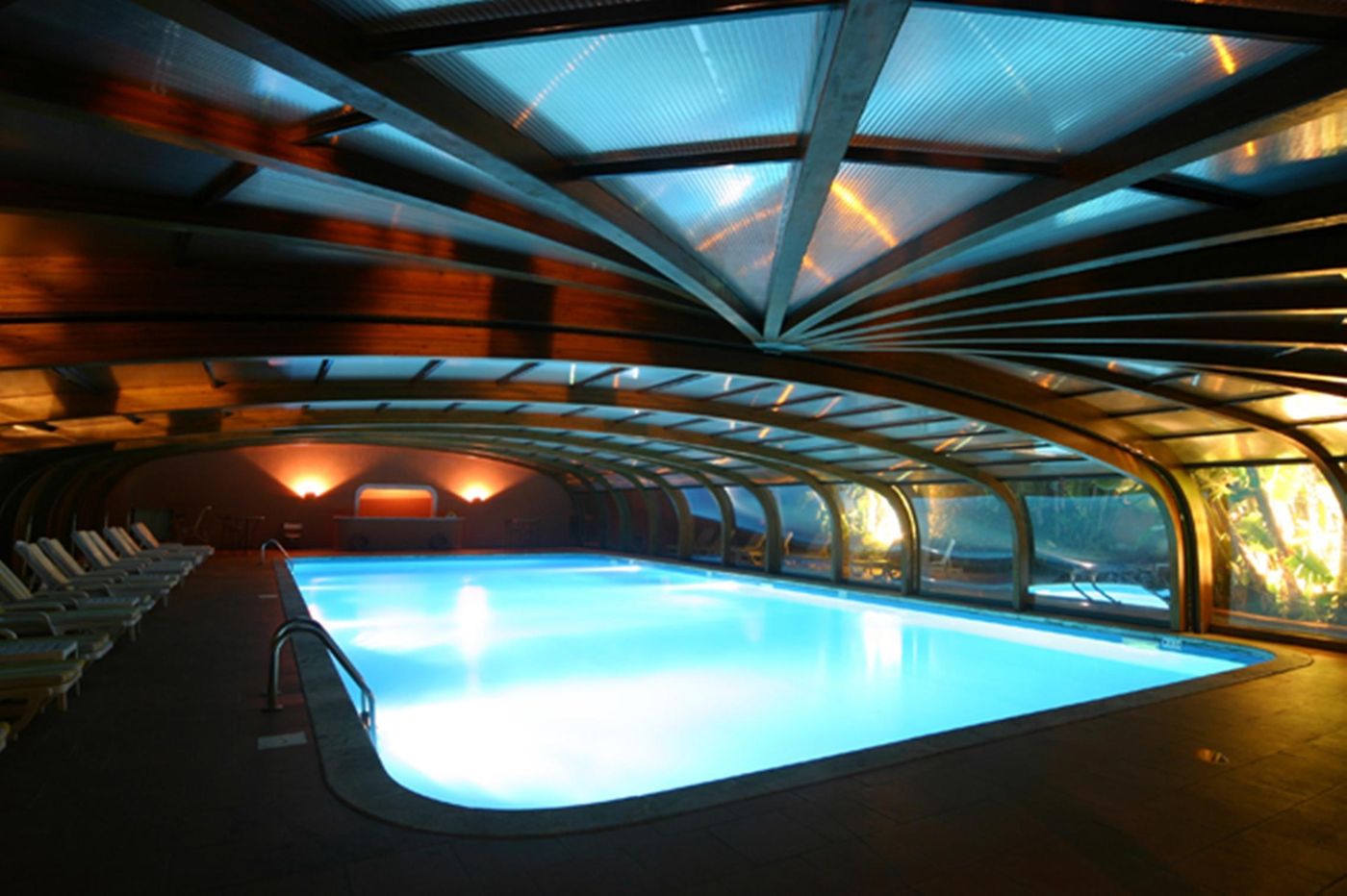 Hotel-Caparena---Wellness-Club-Pool-32