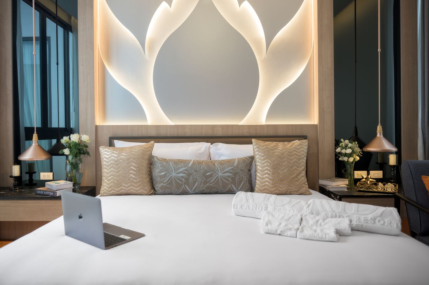 MIDA-Grande-Resort-Phuket-Room-37