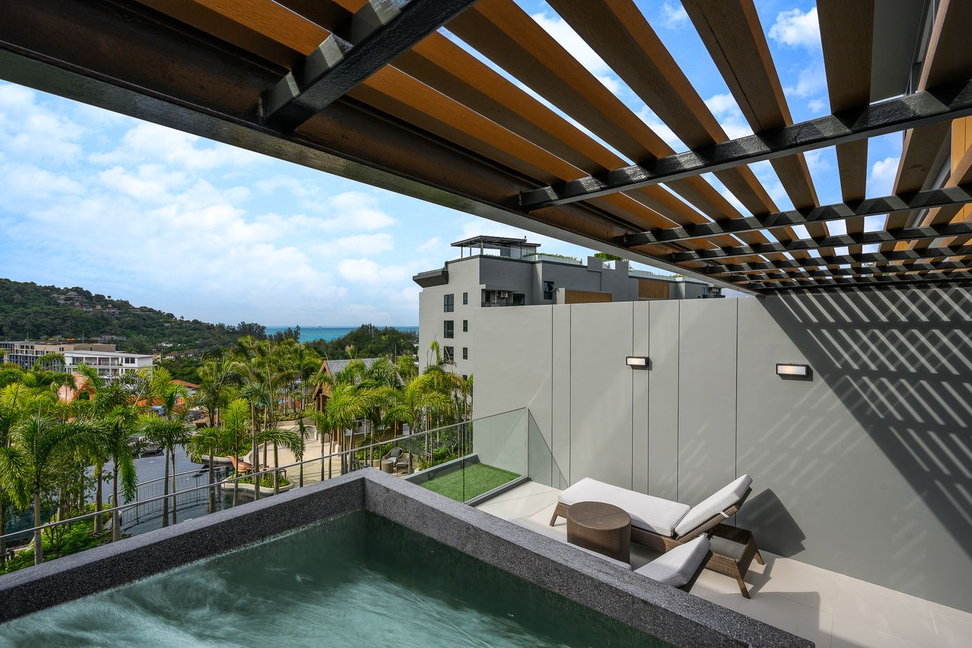 MIDA-Grande-Resort-Phuket-Terrace-5