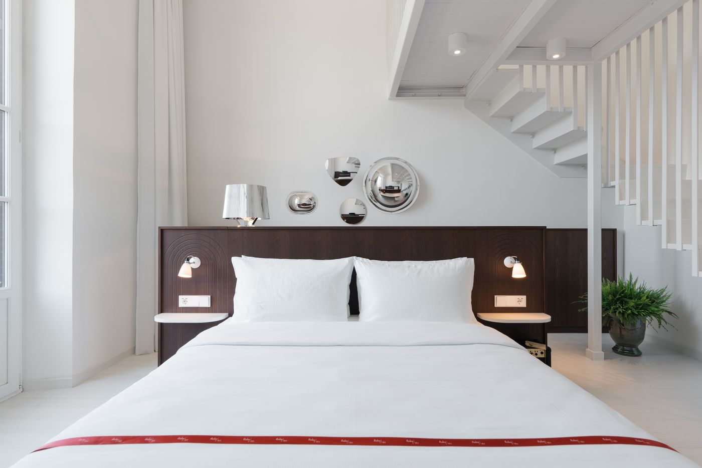 Ruby-Bea-Hotel-Florence-Room-26