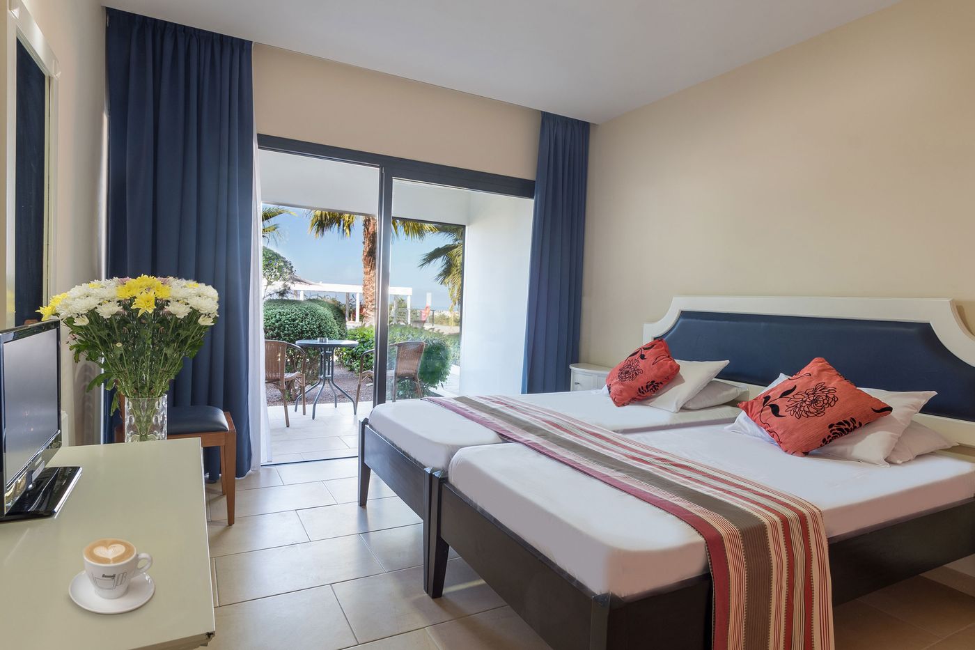 Royal-Blue-Hotel---Spa-Paphos-Room-16