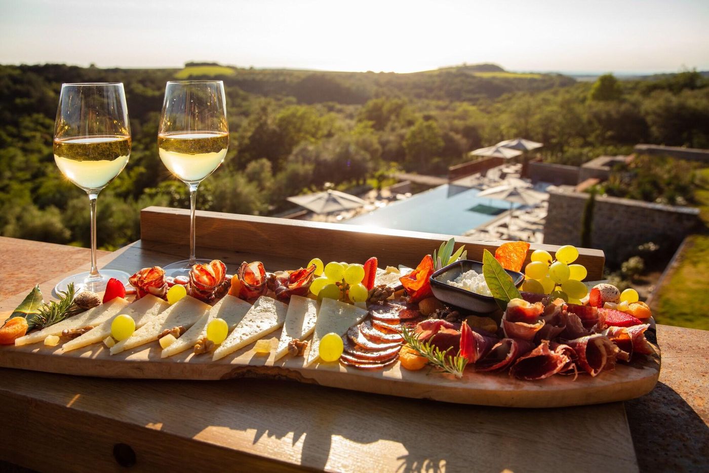 San-Canzian-Hotel-and-Residences-General-view-74